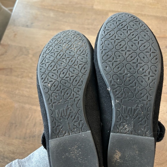 Mia Kids Rhinestone flats size 1Y - Picture 8 of 8